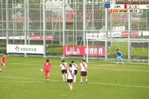 先下一城！呂孟洋第8分鐘點(diǎn)射破門，上海U17以1-0領(lǐng)先河床