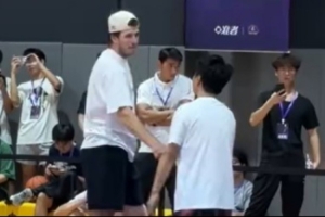 季后賽強度？里夫斯大戰集夢會長 最終以3-1取得勝利